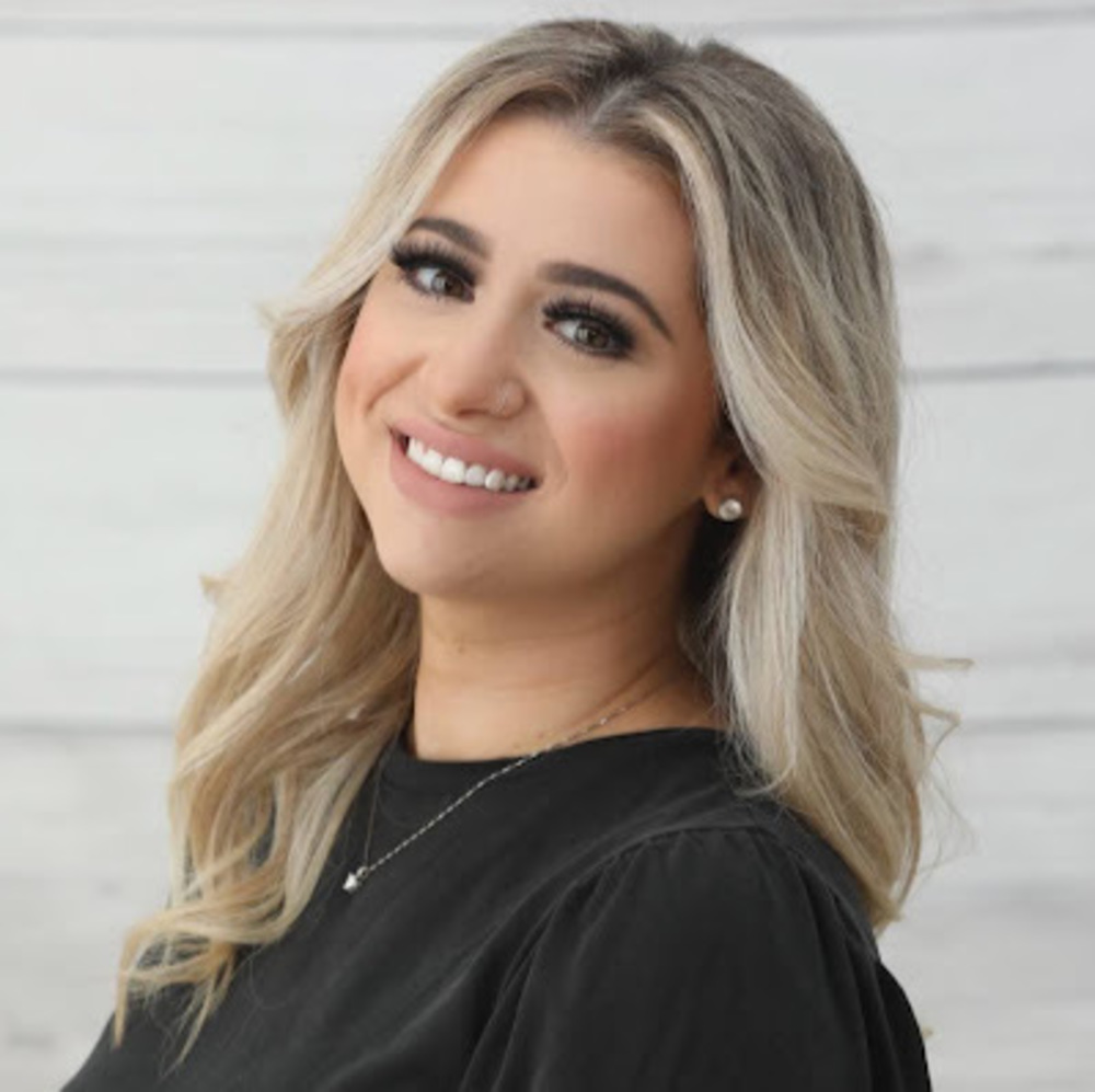 Meet your Posher, Tori